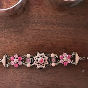 Bohemian style pink/gold bracelet with 2 bangle bracelets